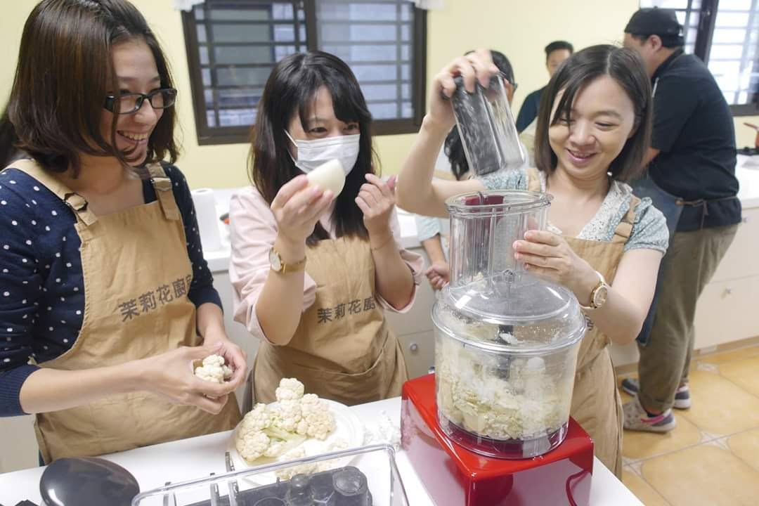 團隊活動花絮：分工備料