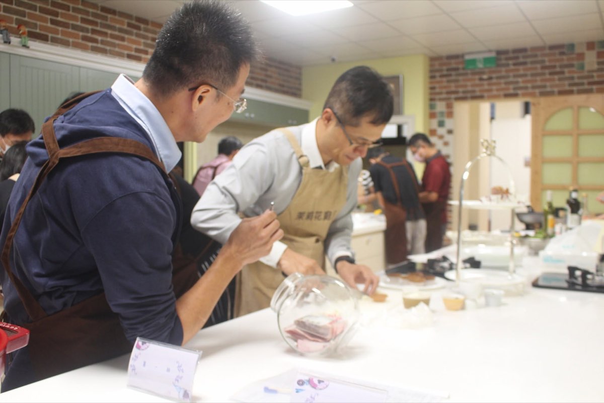 團隊活動花絮：專注料理